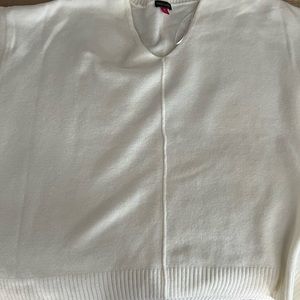 Womens Vince Camuto sweater, never worn v neck